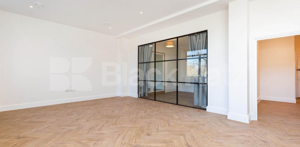 Modern and spacious 1 bedroom over looking Finsbury Park Seven Sisters Road, FINSBURY PARK